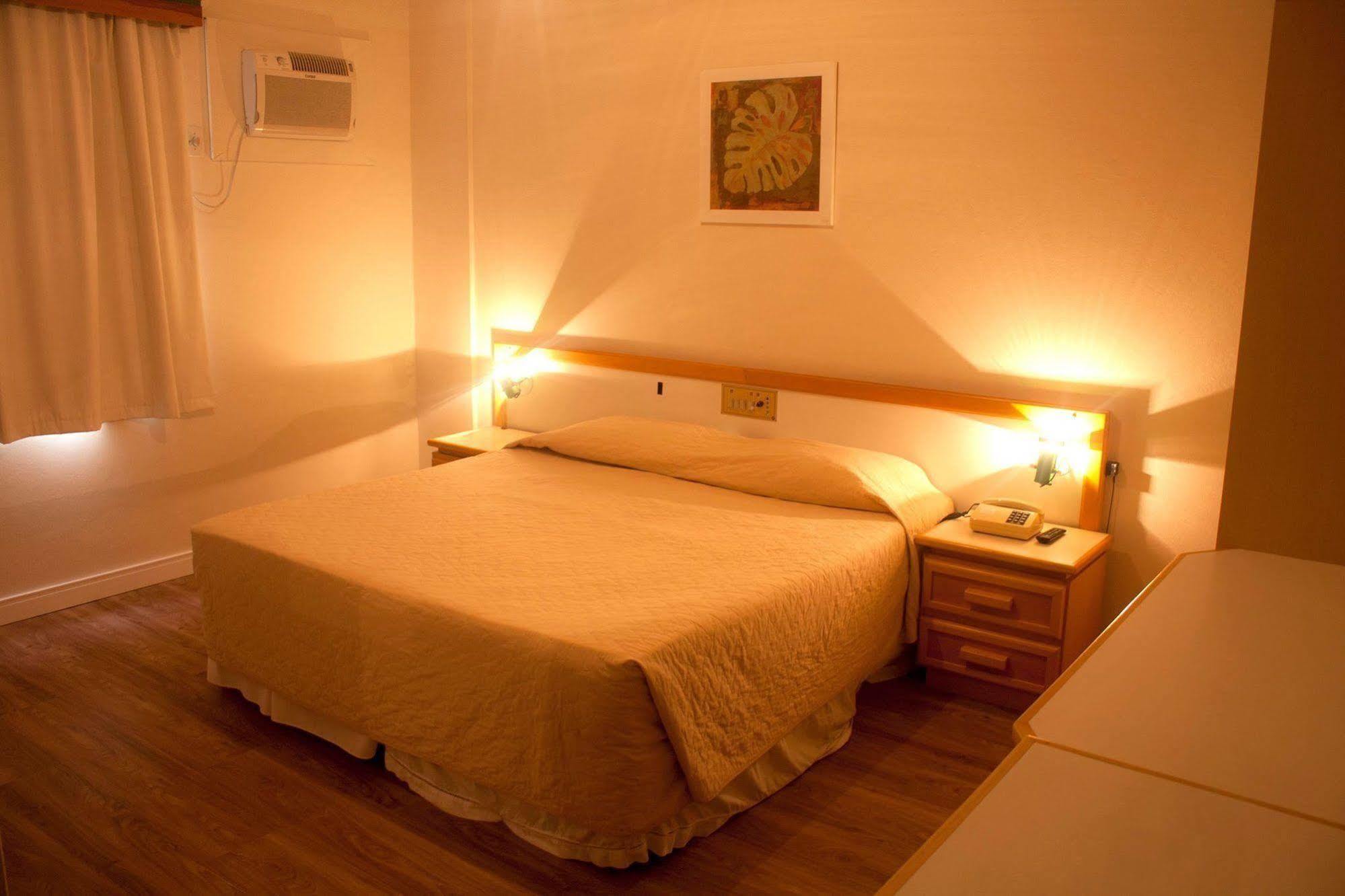 Hotel Geranium Balneário Camboriú エクステリア 写真